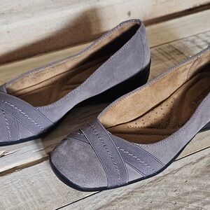 Naturalizer Comfortable Women's Gray Suede Flats